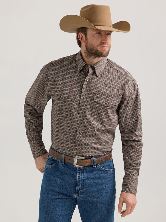 WRANGLER George Strait Dark Brown Print Mens Shirt