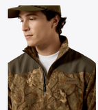 Ariat Men's Basis Fleece Pullover in Savannah Tan Camo, showcasing relaxed Western style and comfort.