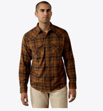 Ariat Men's Hynes Retro Western Snap Shirt in Rubber Plaid, featuring bull horn snaps and yoke detailing.